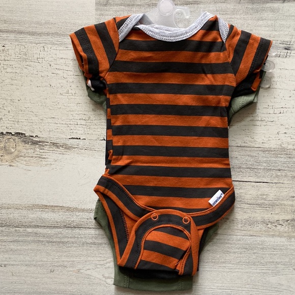 Gerber 3 Piece Onesie Set Fox Size Preemie NEW - Picture 5 of 9